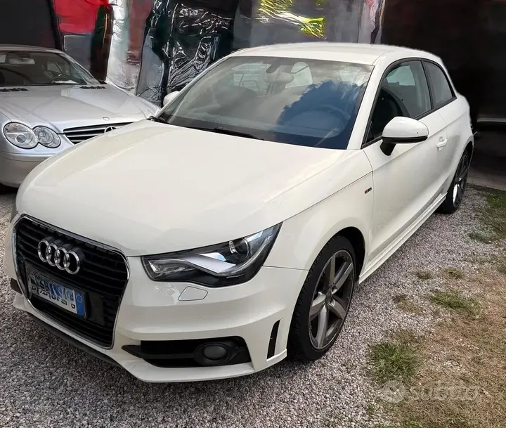 Audi A1 2011 photo 3