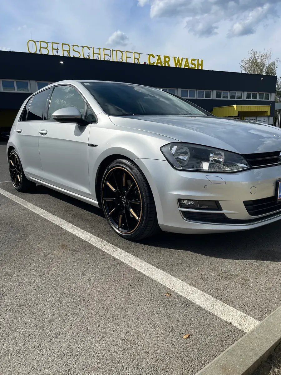 Volkswagen Golf 2015 photo 2