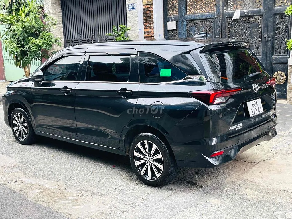 Toyota Avanza Premio 2022 photo 4