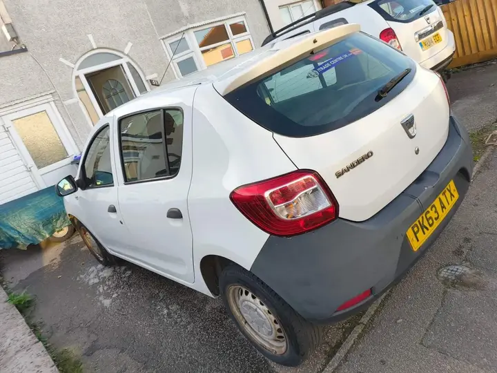 Dacia Sandero 2013 photo 4