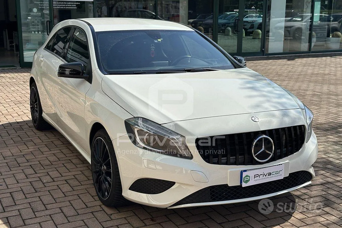 Mercedes-Benz A 180 2013 photo 3