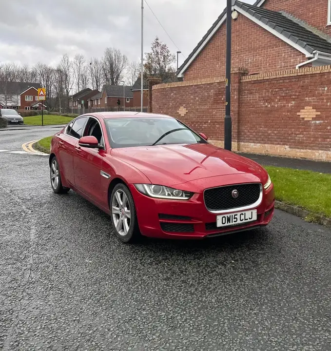 Jaguar Xe