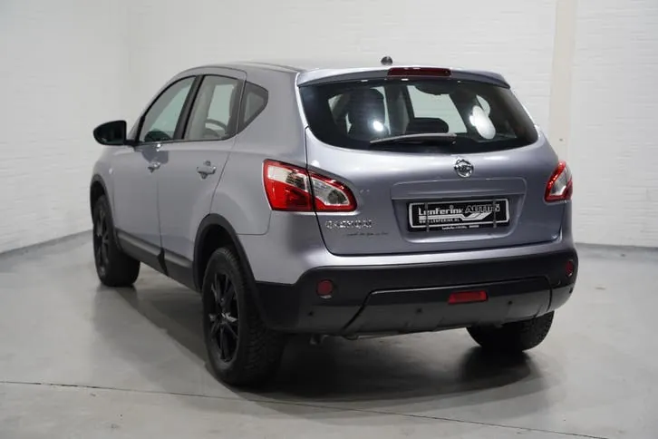 Nissan Qashqai 2013 photo 3
