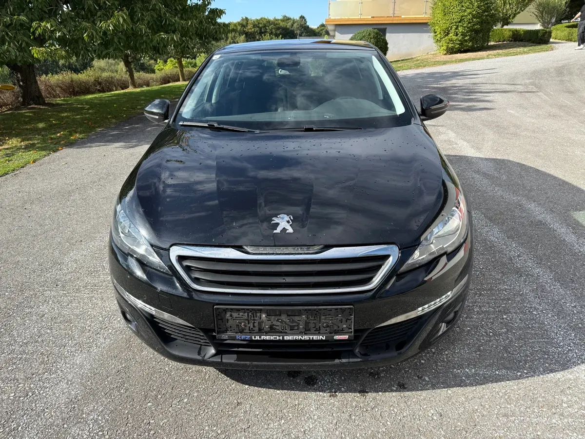 Peugeot 308 2016 photo 2