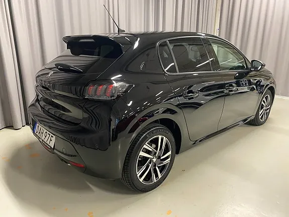 Peugeot 208 2023 photo 5