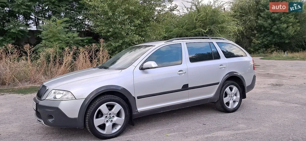 Skoda Octavia 2009 photo 4