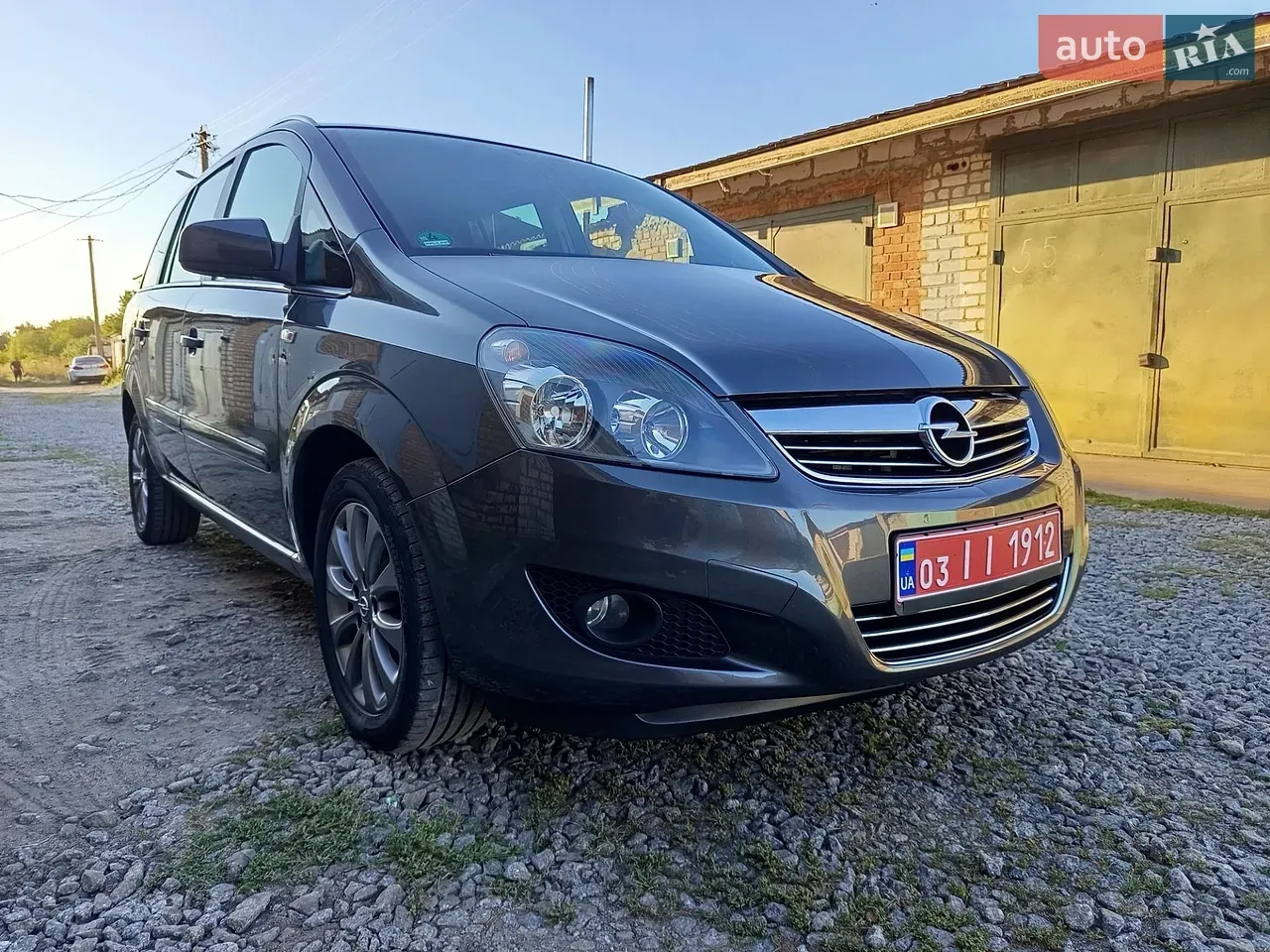 Opel Zafira 2011 photo 3