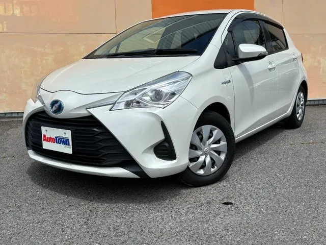 Toyota Prius 2017 photo 2