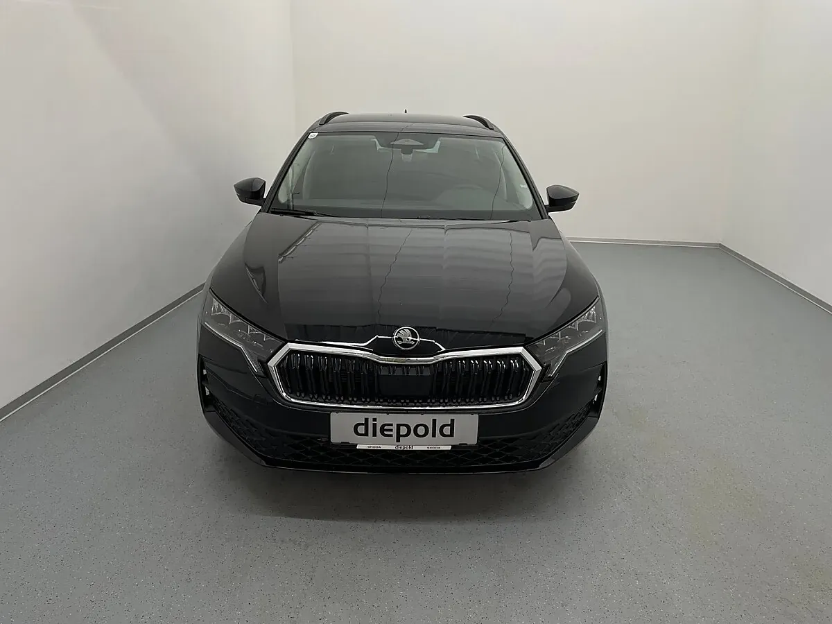 Skoda Octavia 2026 photo 2