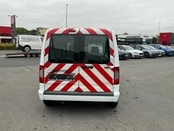 Ford Transit Connect photo 3