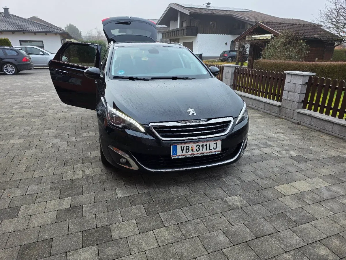 Peugeot 308 2014 photo 2