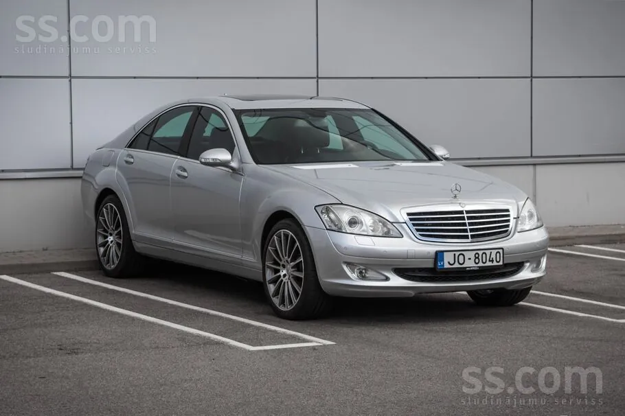Mercedes-Benz S320 2009 photo 3