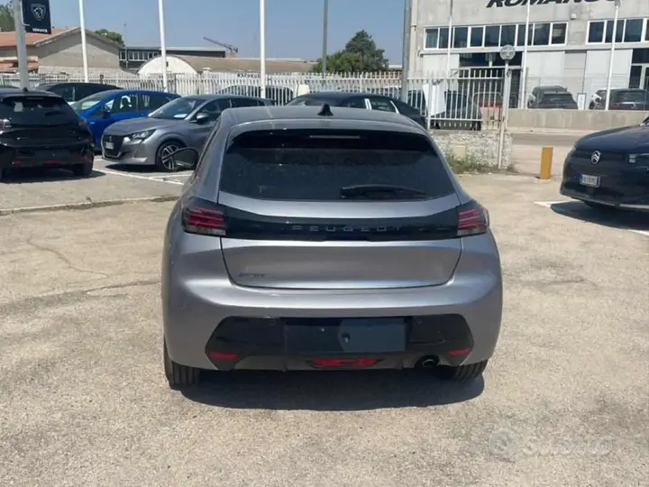 Peugeot 208 2026 photo 4