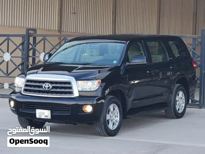 Toyota Sequoia 2012 photo 3