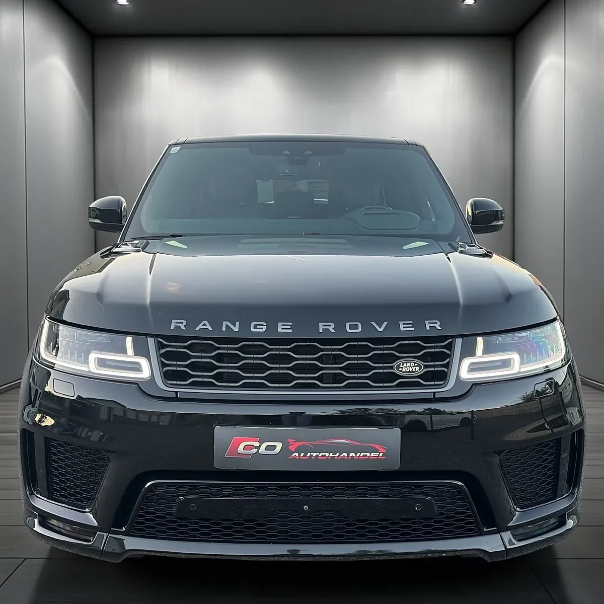 Land Rover Range Rover Sport 2018 photo 3