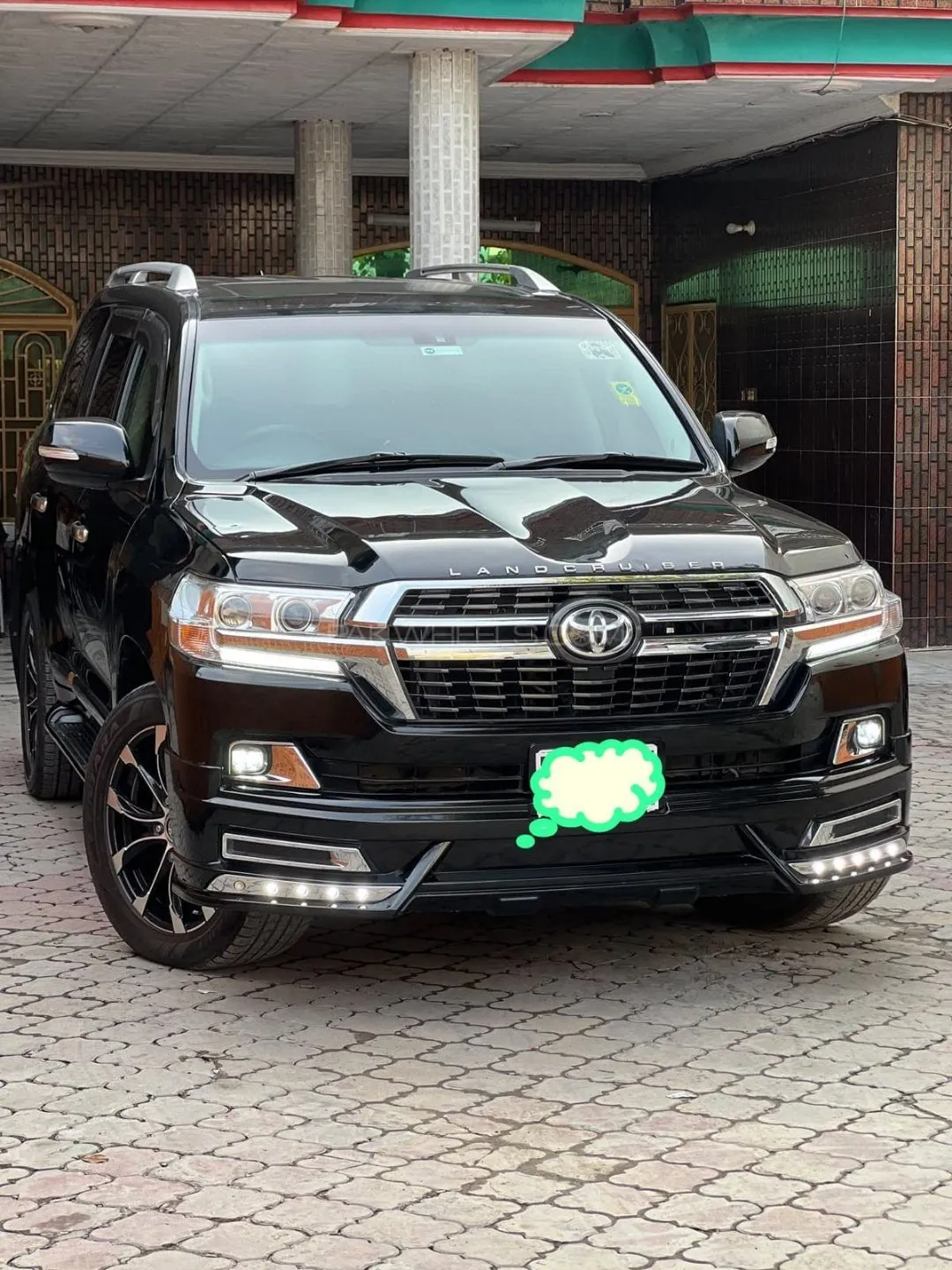Toyota Land Cruiser
