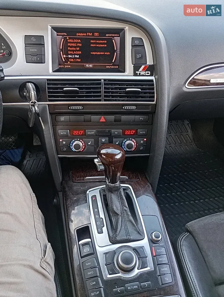 Audi A6 Allroad 2011 photo 3