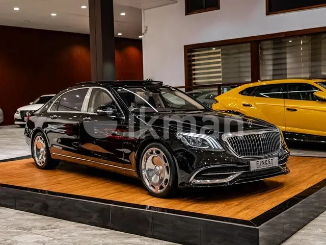 Mercedes-Benz S560