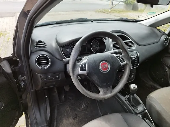 Fiat Punto 2014 photo 5