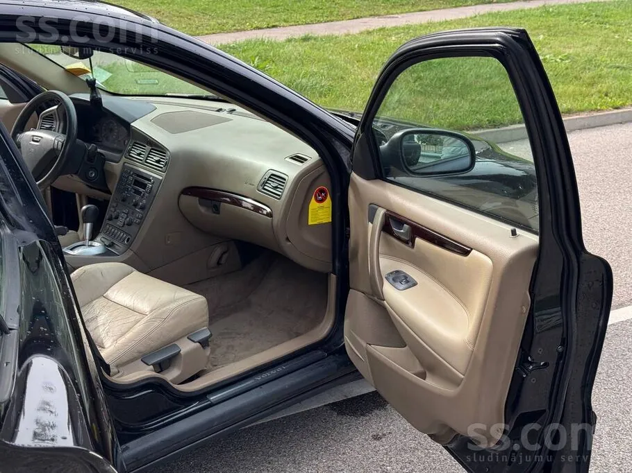 Volvo S60 2002 photo 5