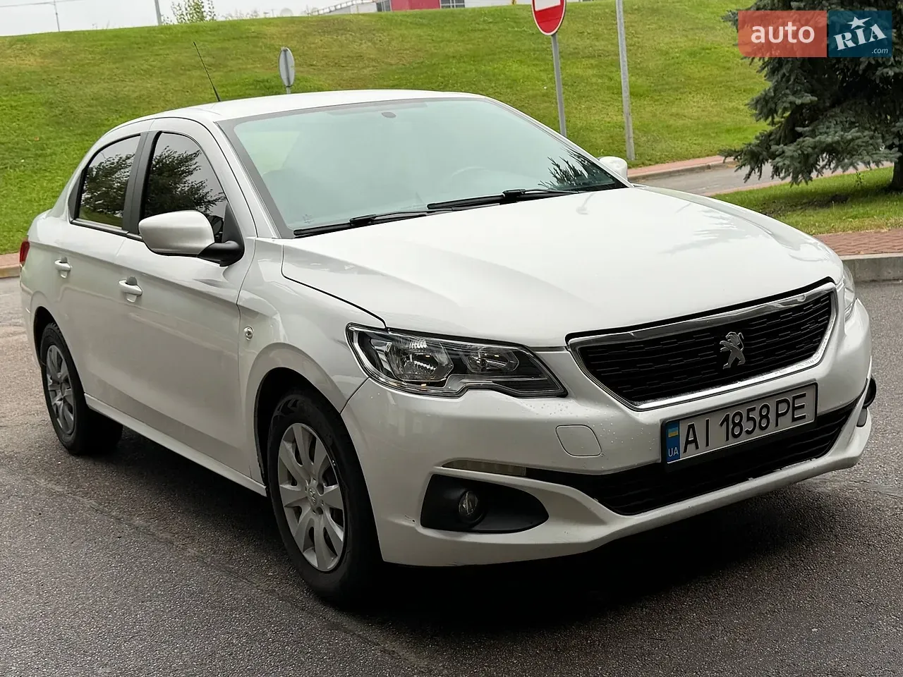 Peugeot 301