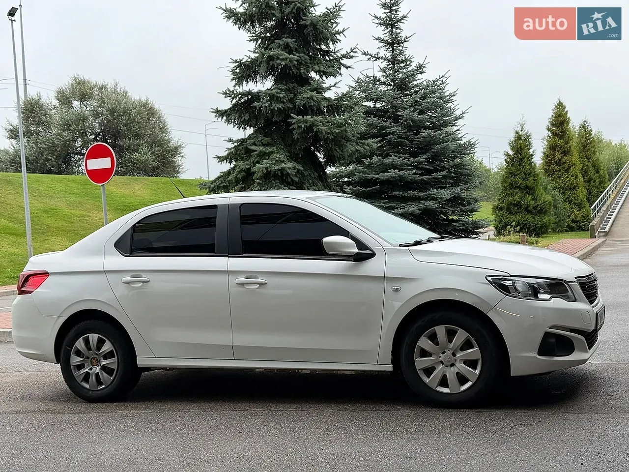 Peugeot 301 2020 photo 2