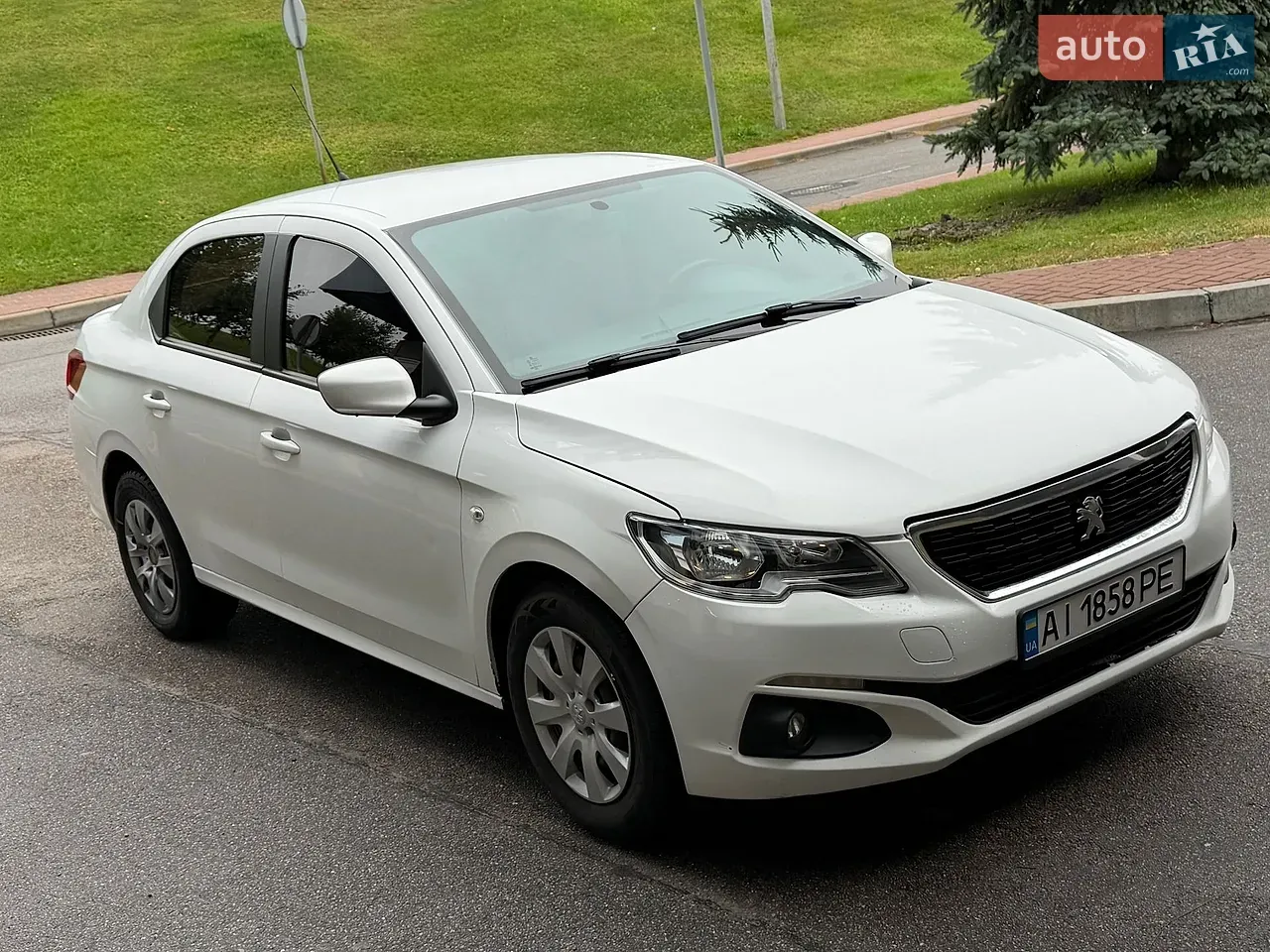 Peugeot 301 2020 photo 5