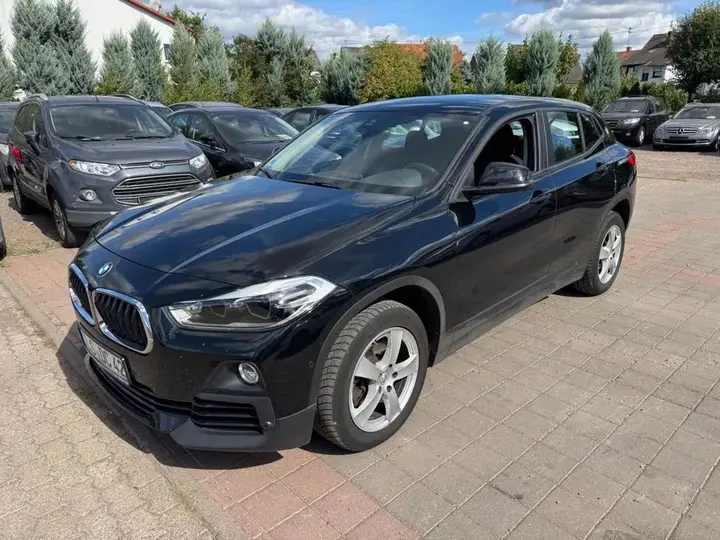 BMW X2