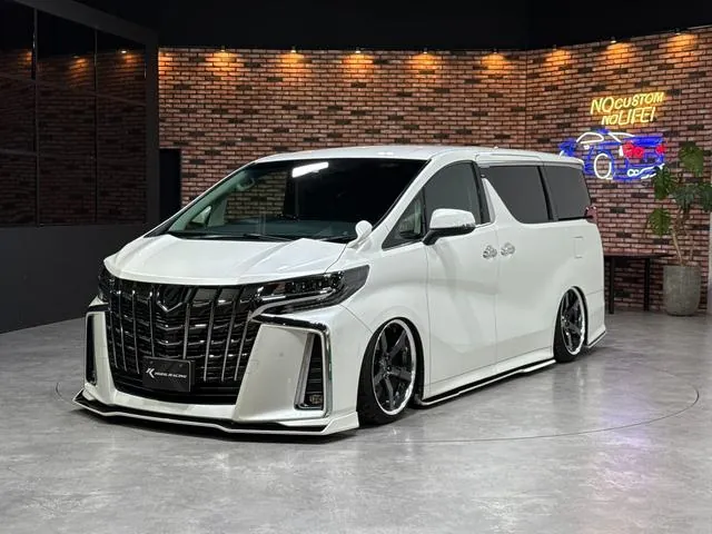 Toyota Alphard 2020 photo 2