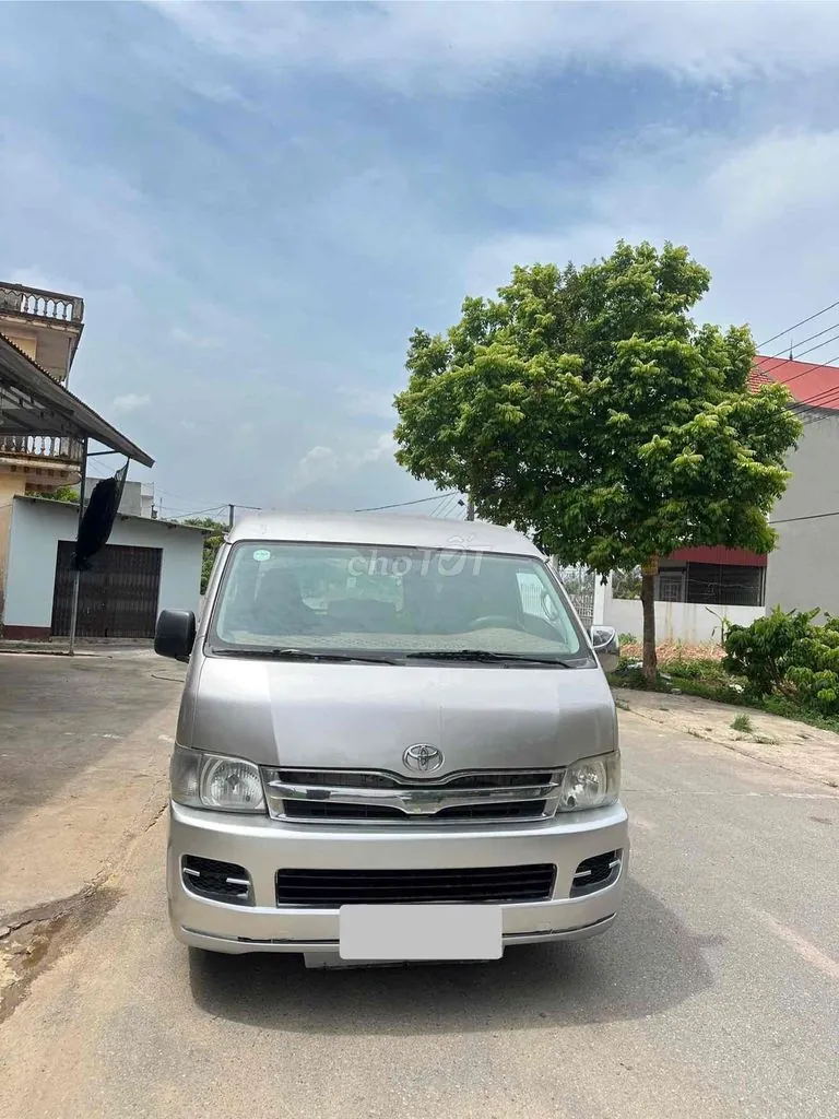 Toyota Hiace