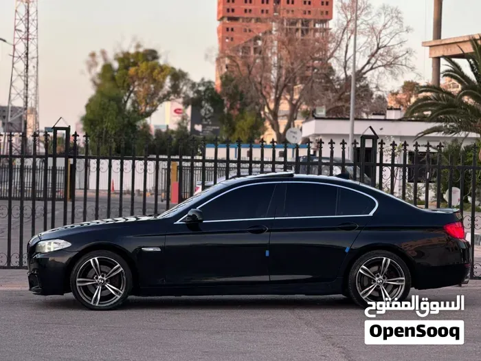 BMW 5 Series 2011 photo 3