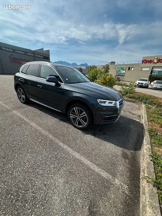 Audi Q5 2019 photo 2
