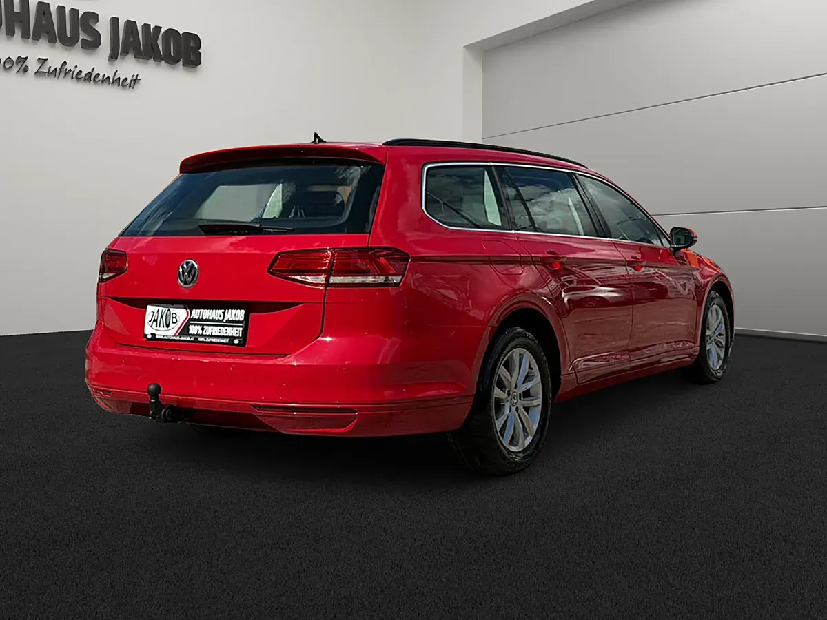 Volkswagen Passat 2016 photo 2