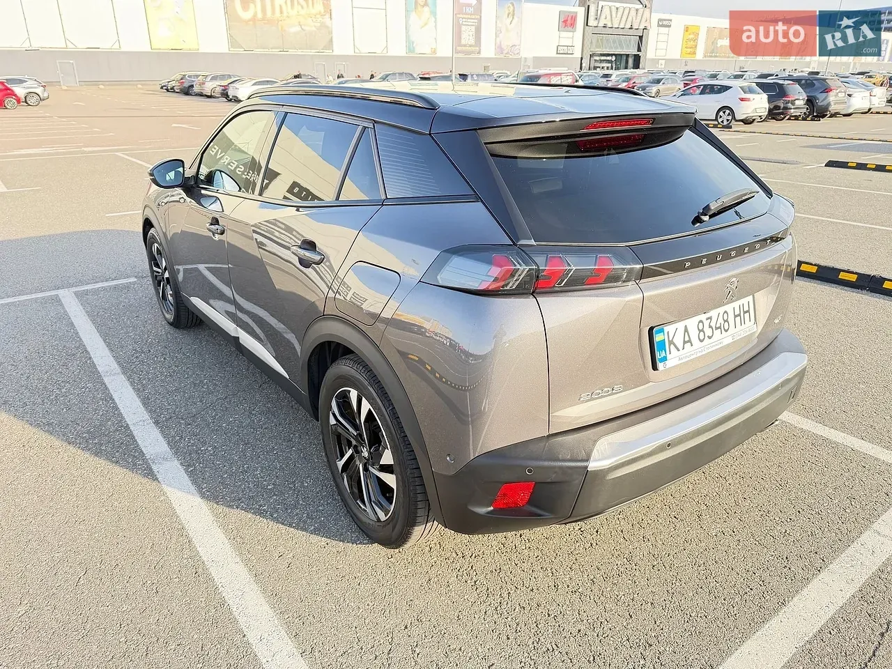 Peugeot 2008 2021 photo 4