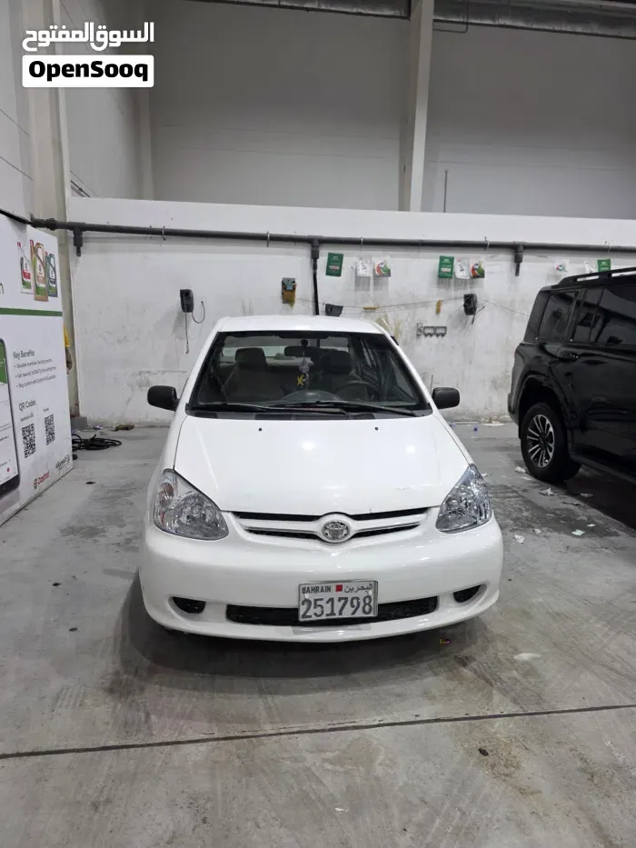 Toyota Echo 2005 photo 5