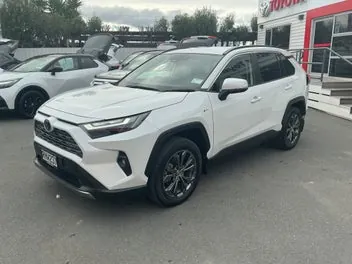 Toyota Rav4 2025 photo 4