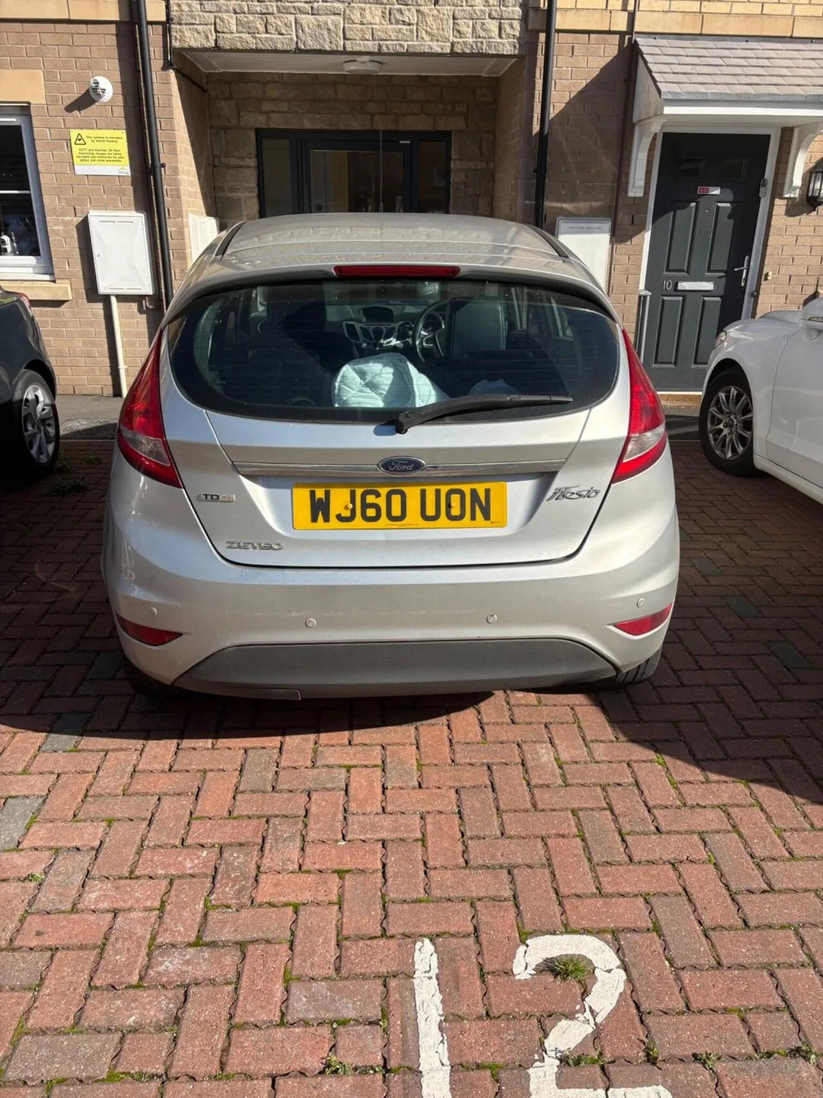 Ford Fiesta 2010 photo 3