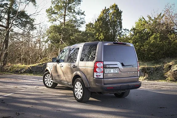 Land Rover Discovery 4 2012 photo 4