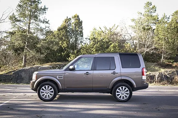 Land Rover Discovery 4 2012 photo 3