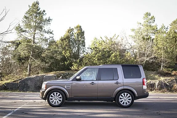 Land Rover Discovery 4 2012 photo 2