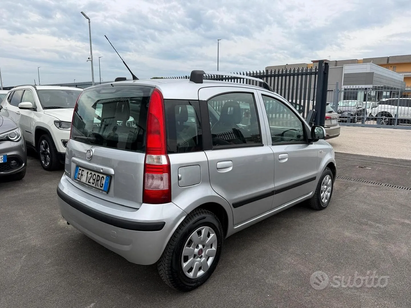 Fiat Panda 2011 photo 4