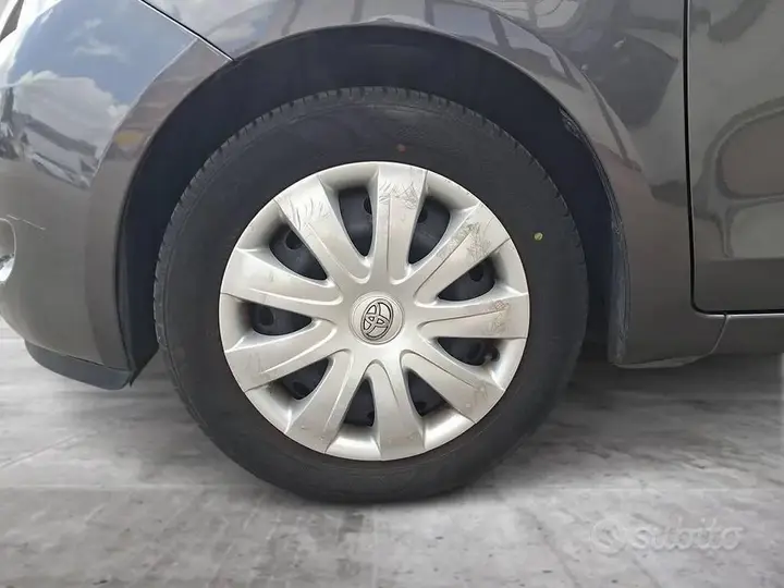 Toyota Yaris 2007 photo 5