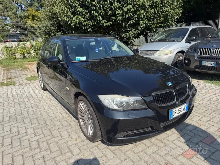 BMW 320D 2008 photo 3