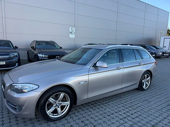 BMW 520D 2011 photo 2