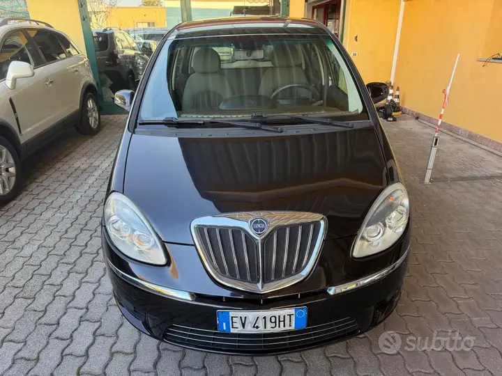 Lancia Musa 2013 photo 2