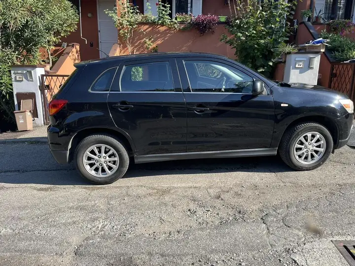 Mitsubishi Asx