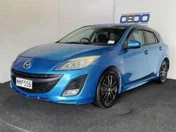 Mazda Axela 2010 photo 4
