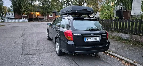 Subaru Outback 2005 photo 3