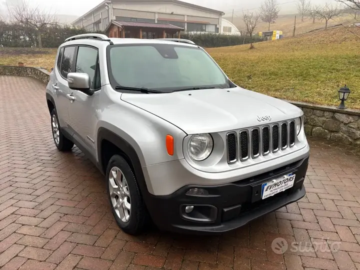 Jeep Renegade 2016 photo 2