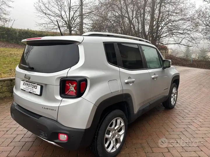 Jeep Renegade 2016 photo 4